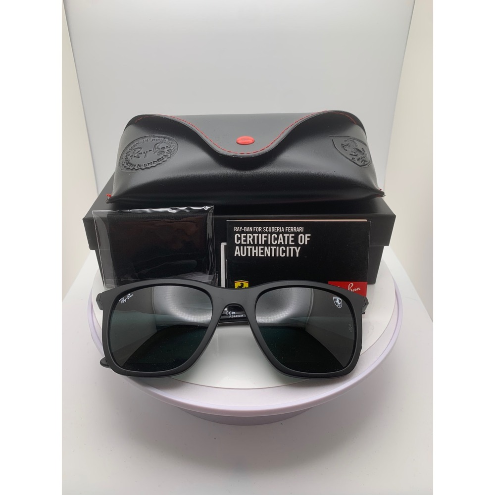 NIB Ray-Ban Scuderia Ferrari Sunglasses Matte Black RB4433M F602/87 54mm